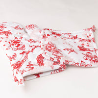 Santa Toile Oven Mitt Set