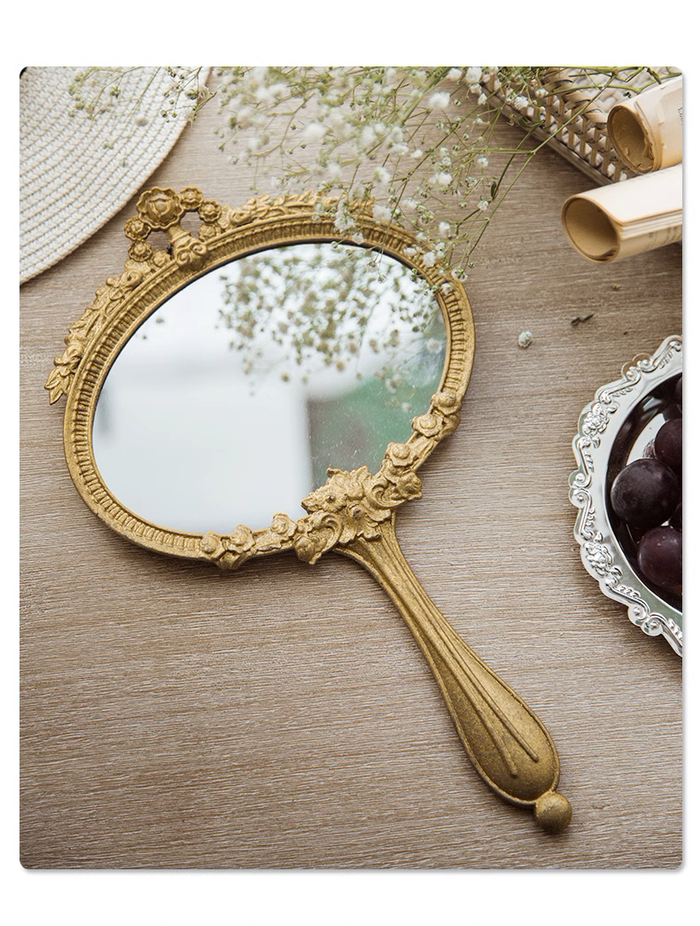 The vintage French Look Mirror
